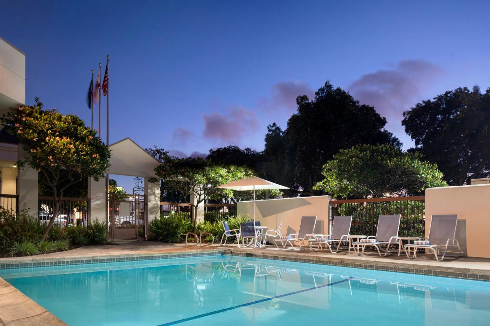 Four Points By Sheraton - San Francisco Bay Bridge Emeryville Esterno foto